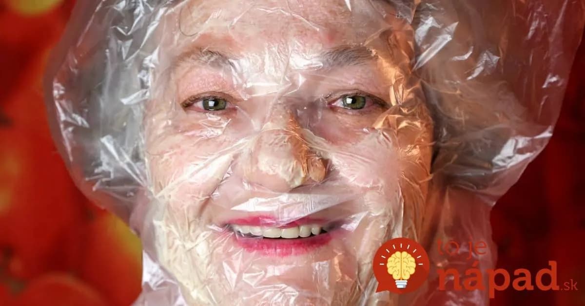 Moja mama má dávno po 50-tke a nemusí riešiť vrásky, ako rovesníčky: Používa zázračnú masku za centy, zmenu vidíte hneď!