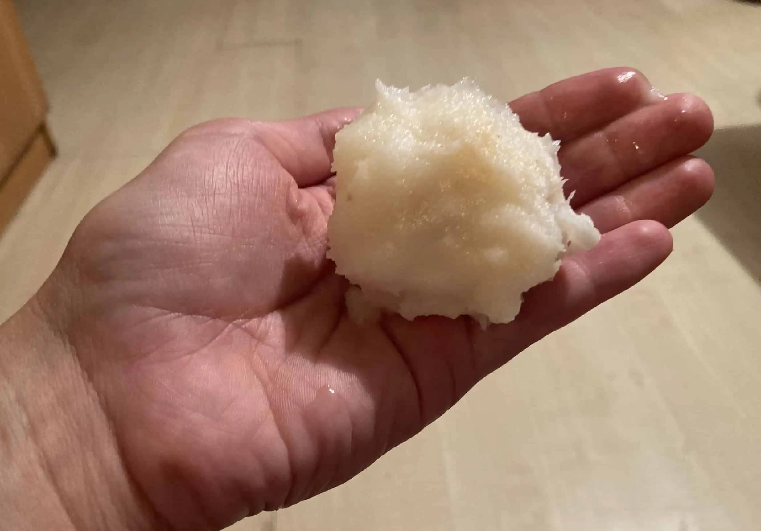 Umyte si každý deň s týmto a dajte zbohom vráskam, opuchom a škvrnám na pokožke: Drahá kozmetika sa na to nechytá!