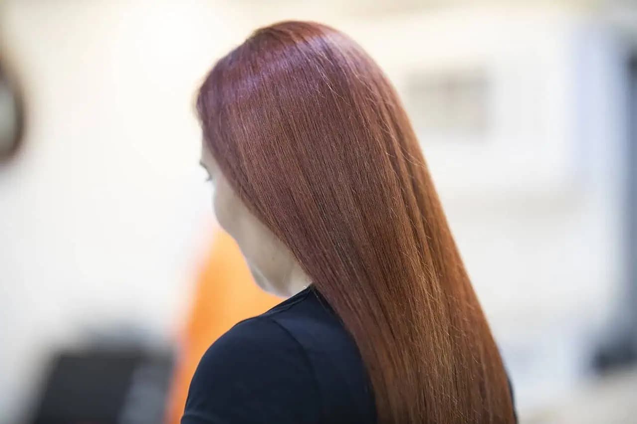 Toto schová do vrecka drahé masky z obchodu: Kaderníčka poradila zázračný recept na zastavenie vypadávania a husté vlasy – vlasy tak rýchlo ešte nerástli!