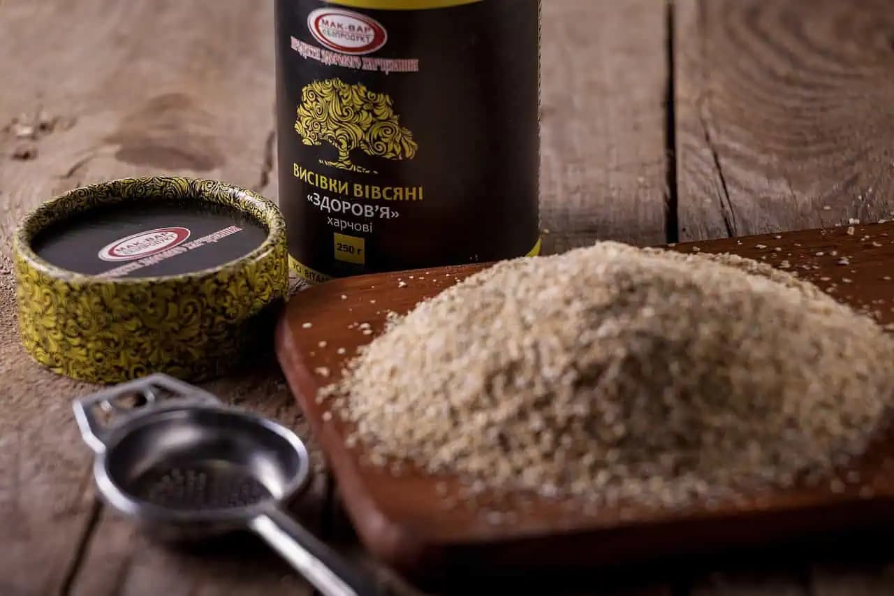 Všetci kupujeme ovsené vločky a pritom vedľa nich leží hodnotnejší produkt: Vyčistí črevá od toxínov a pomôže vám schudnúť!