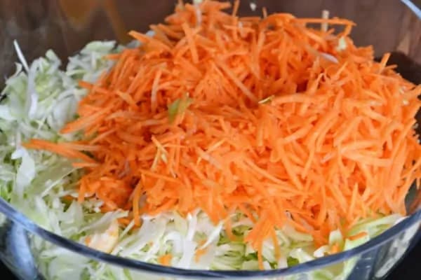 Šalát „tukožrút“, ktorý rozpúšťa kilá na počkanie: Môžete ho zjesť koľko vládzete a pritom stále chudnete!