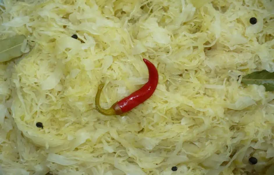 Prečo by sme mali piť vodu z kyslej kapusty? Živý elixír staroveku!