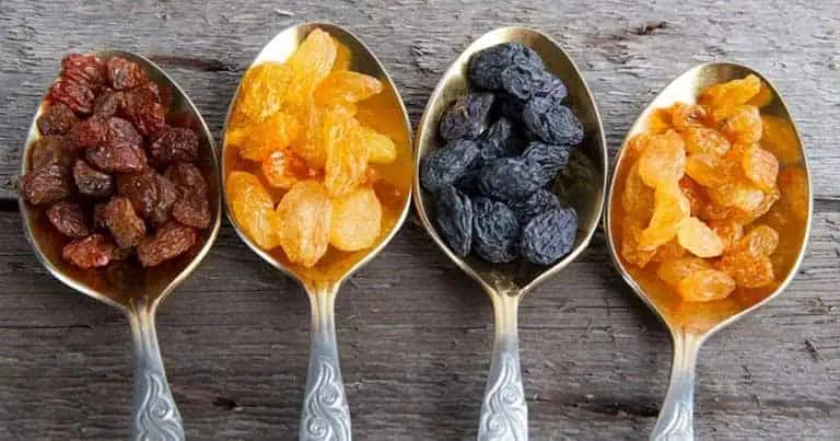 Výživový poradca: „Hrozienka namiesto piluliek …“ – 6 dôvodov, prečo jesť hrozienka každé ráno!