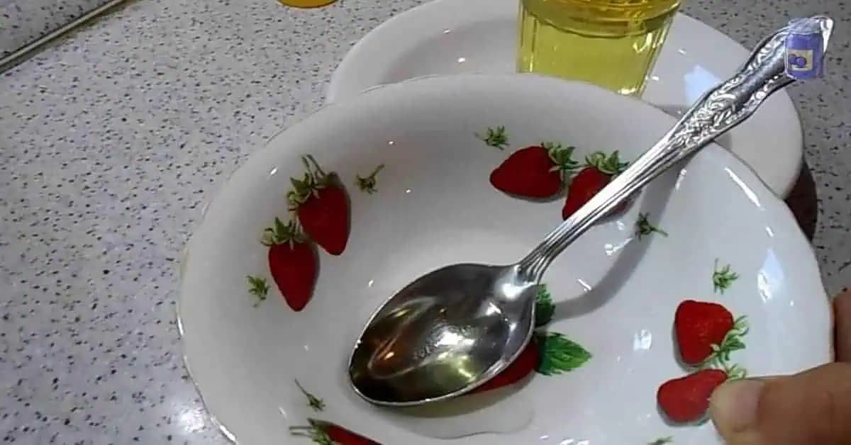 Najsilnejšia OČISTA dýchacích orgánov: 3 dni a zabudnite čo je kašeľ, hlien, zápal aj bolesť na hrudi!