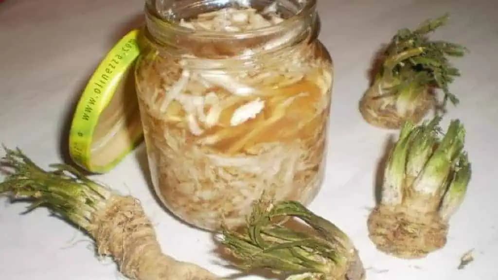 Oblečiem o dve čísla menšie nohavice, zlepšil sa mi zrak aj pamäť: Každý deň si dávam 2 LYŽICE z tohoto sirupu!